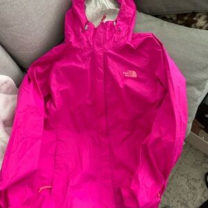 The North Face Pink Waterproof Windbreaker HyVent 2.5L size L